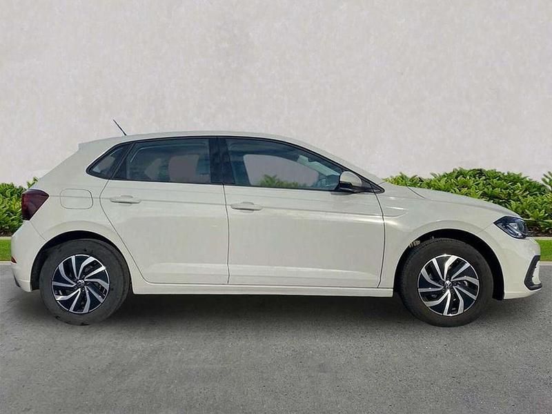 Used VW Polo Life 80 HP (58 kW) 2023 Grey Hatchback