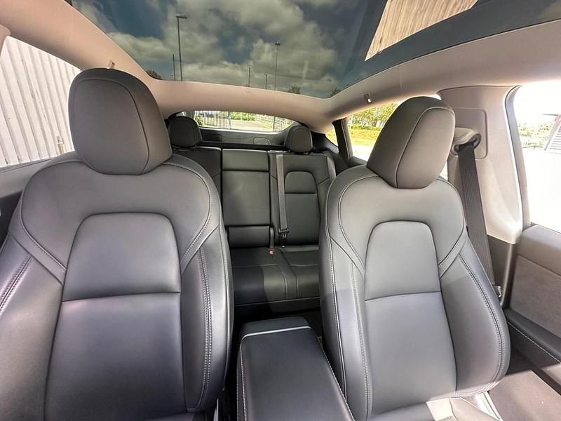 Used Tesla Model Y RWD 250 kW (340 HP) 2023 SUV