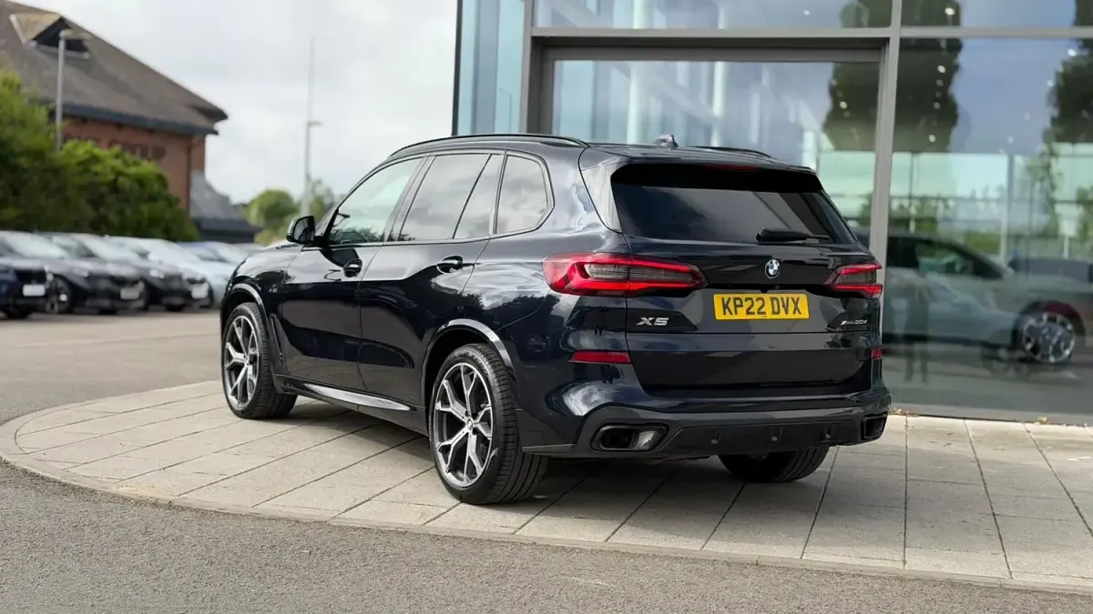 Used BMW X5 M Sport 282 HP (207 kW) 2022 Black SUV