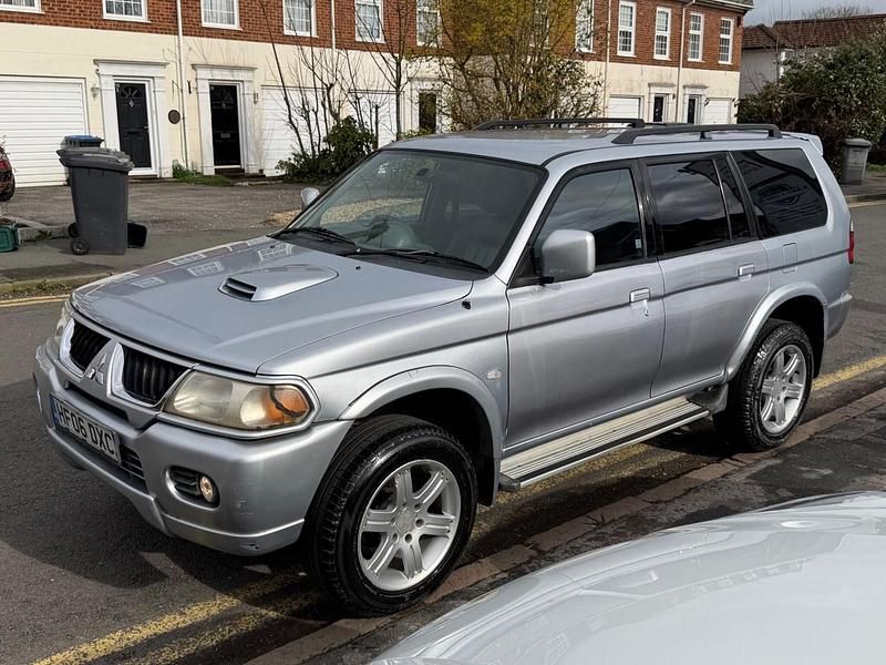 Used Mitsubishi Shogun Warrior 2006 Silver SUV