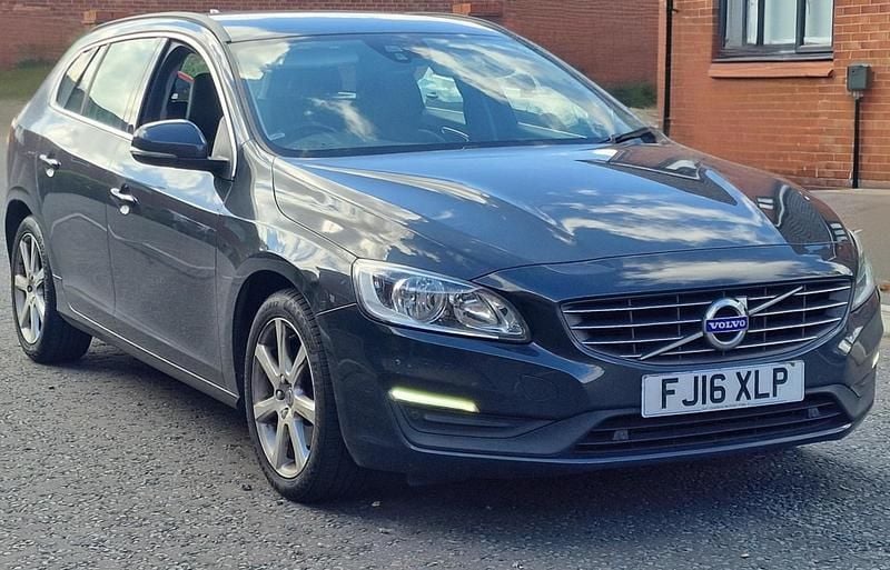 Grey Used 2016 Volvo V60 SE Estate | £4,495 (Super price) - Image 1/4