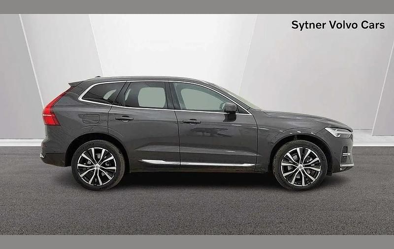 Used Volvo XC60 Ultra 247 HP (181 kW) 2025 Grey SUV