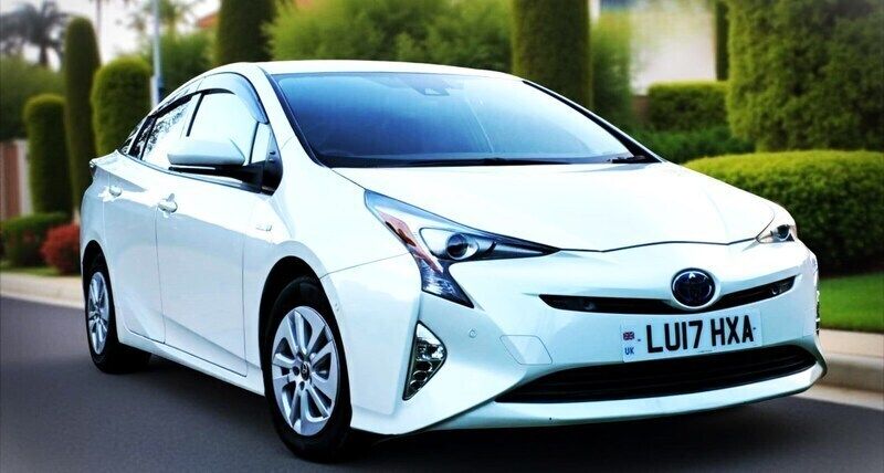 White Used 2024 Toyota Prius Play Hatchback | £10,895 - Image 1/4