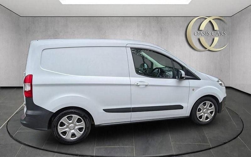 Used Ford Transit Trend 95 HP (69 kW) 2016 Van