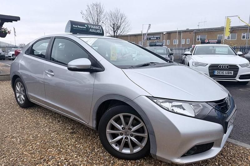 Used Honda Civic ES 142 HP (104 kW) 2012 Silver Hatchback