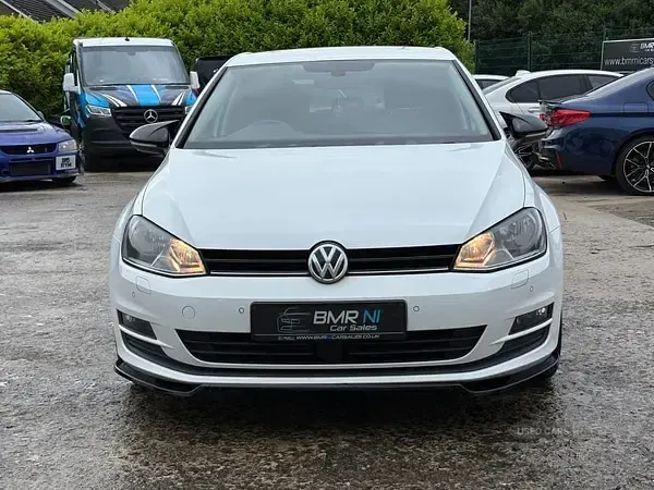 Used VW Golf VII Edition 110 HP (80 kW) 2016 White Hatchback