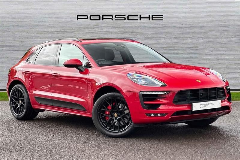 Used Porsche Macan GTS 360 HP (264 kW) 2016 Carmine red SUV
