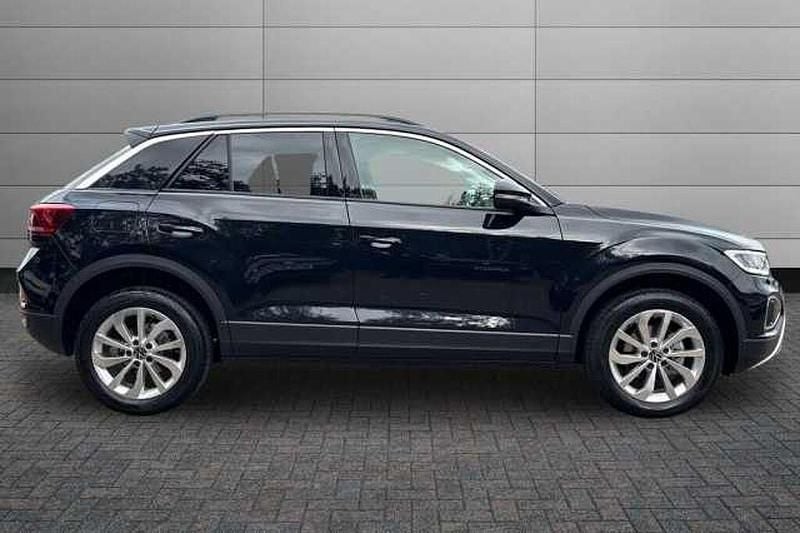 Used VW T-Roc Match 150 HP (110 kW) 2025 Grenadilla black SUV