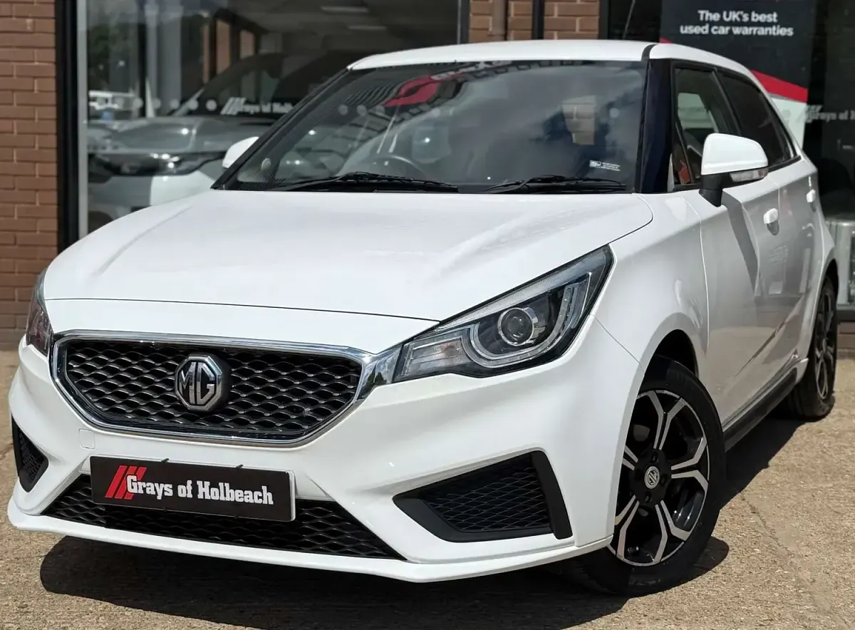 Used MG MG3 Excite 106 HP (77 kW) 2019 White Hatchback