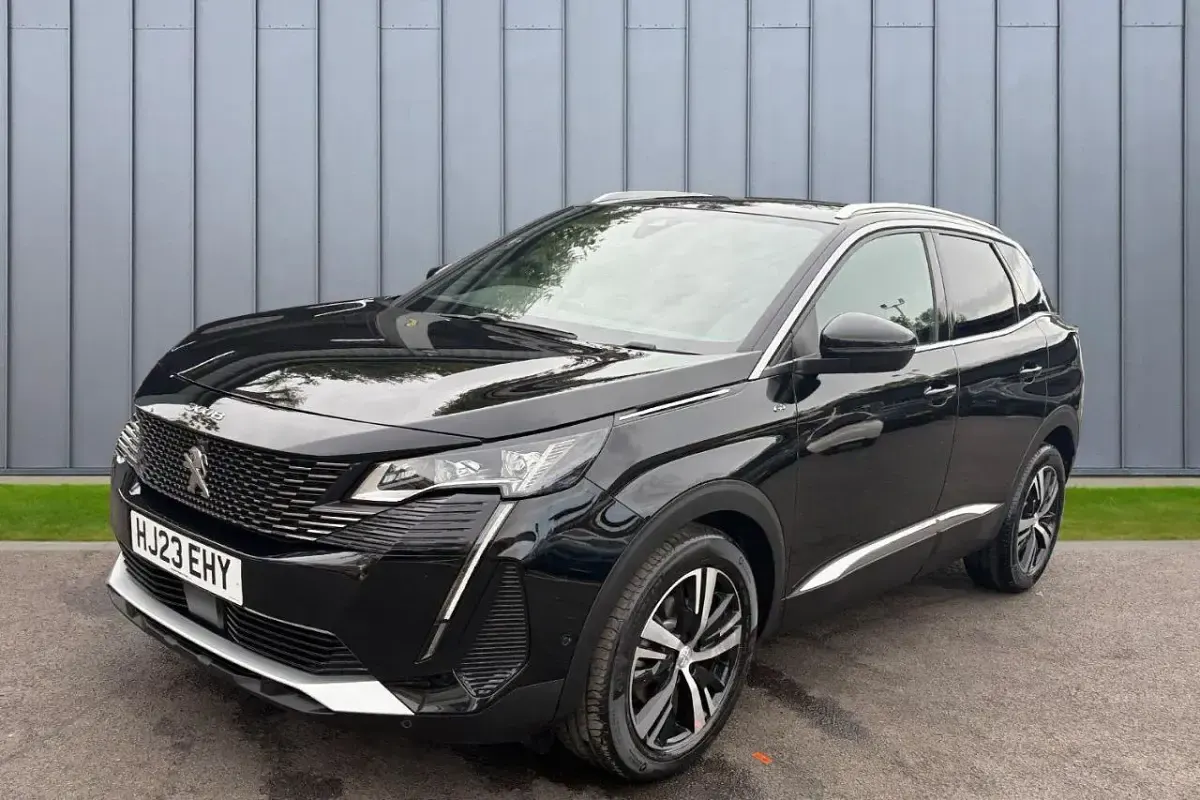 Used Peugeot 3008 GT 129 HP (94 kW) 2023 Black SUV