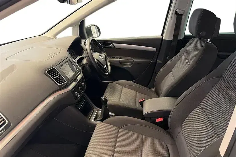 Used VW Sharan SE 184 HP (135 kW) 2016 Grey MPV