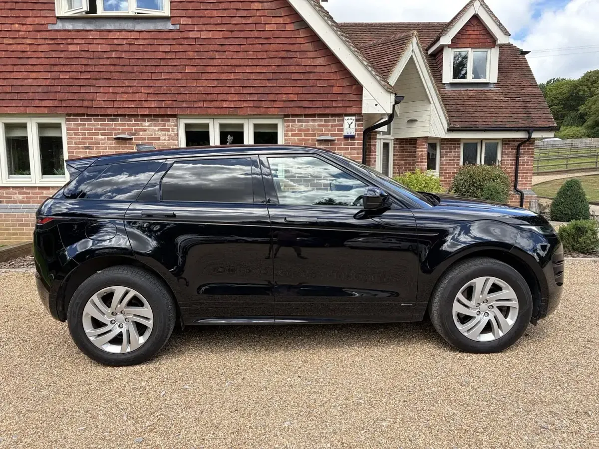 Used Land Rover Range Rover evoque R-Dynamic 2020 Black SUV
