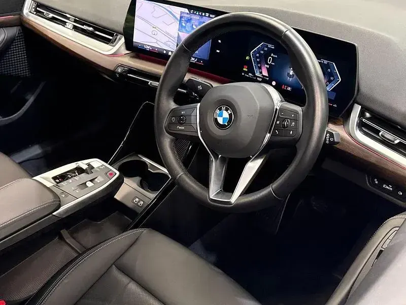 Used BMW 220 Luxury Line 168 HP (123 kW) 2025 White Hatchback