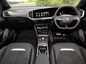 New Vauxhall Mokka Ultimate 130 HP (95 kW) 2026 White SUV