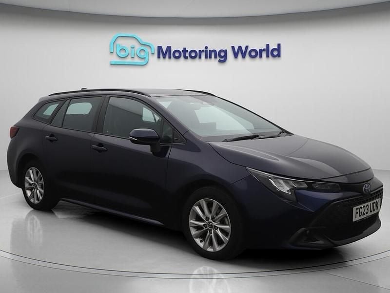 Blue Used 2023 Toyota Corolla Estate | £18,700 (Good price) - Image 1/4