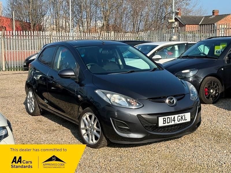 Used Mazda 2 102 HP (75 kW) 2014 Grey Hatchback