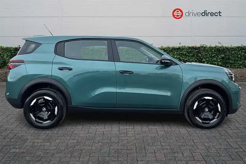 Used Vauxhall Frontera Design Edition 83 kW (113 HP) 2025 Green SUV