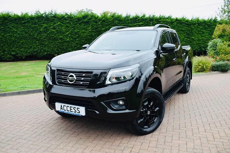 Black Used 2021 Nissan Navara N-Guard Pickup | £17,995 (Good price) - Image 1/4