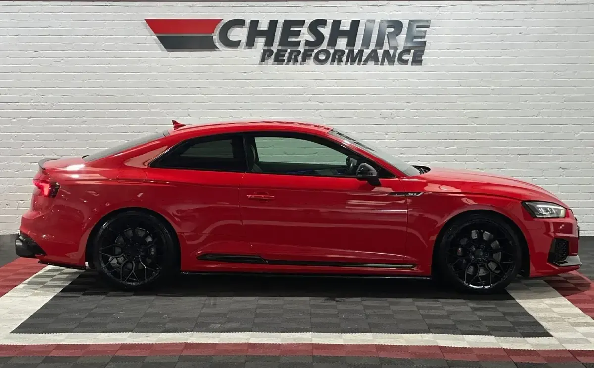 Used Audi RS5 Comfort 500 HP (367 kW) 2018 Red Coupe
