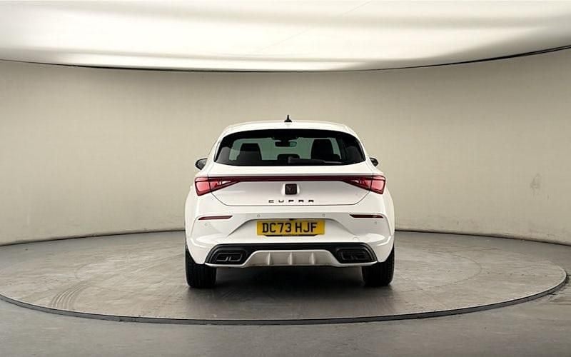Usado Cupra Leon 150 CV (110 kW) 2023 Blanco Utilitario