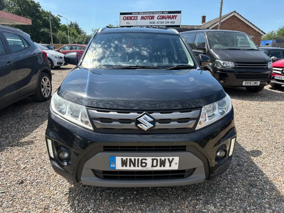 Used Suzuki Vitara SZ-T 120 HP (88 kW) 2016 Black SUV