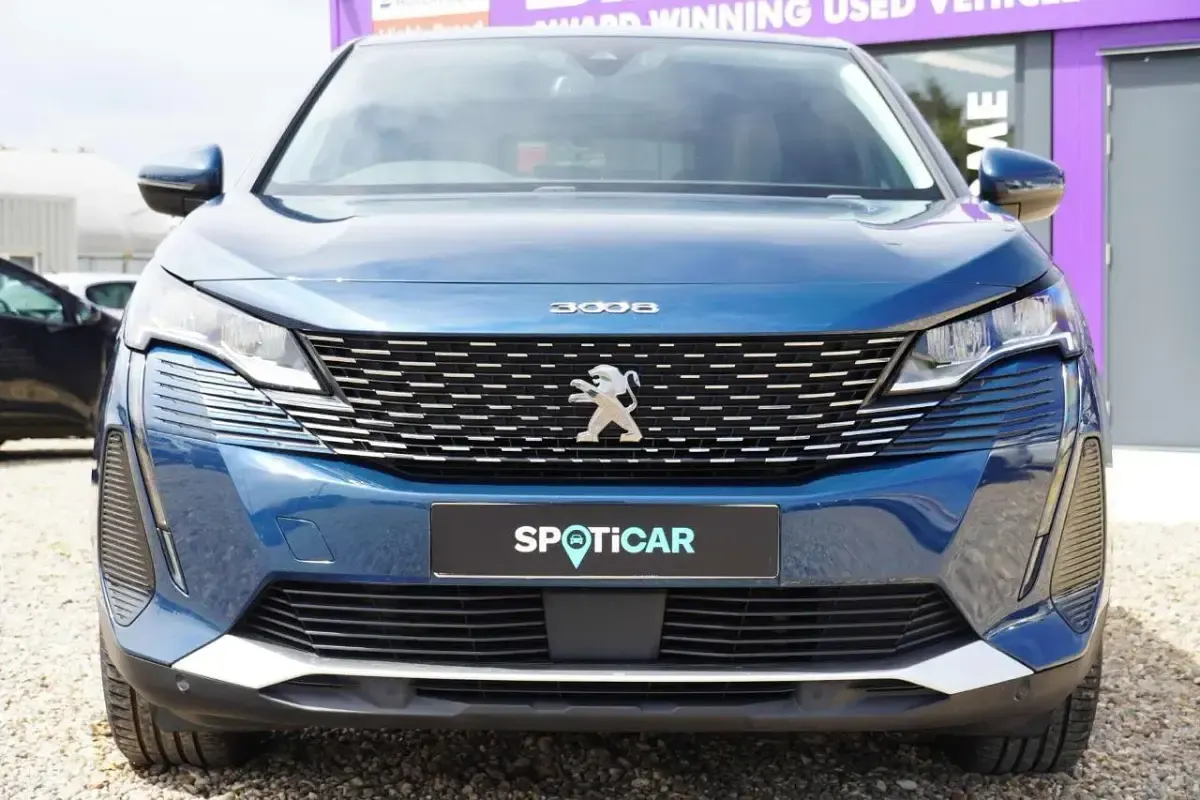 Used Peugeot 3008 Allure 129 HP (94 kW) 2021 Blue SUV