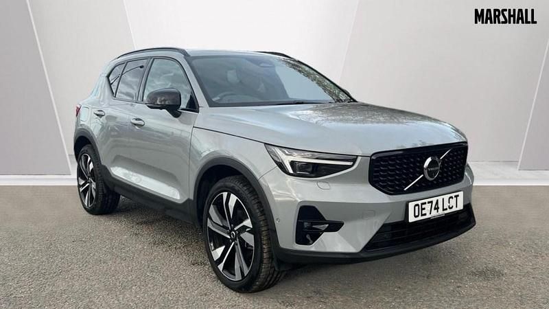 Vapour grey Used 2024 Volvo XC40 Ultra SUV | £32,480 (Fair price) - Image 1/4