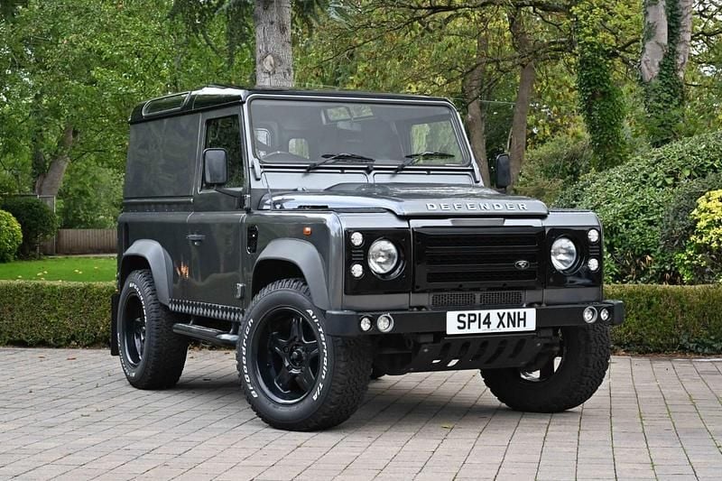 Grey Used 2014 Land Rover Defender SUV | £30,000 (Super price) - Image 1/1