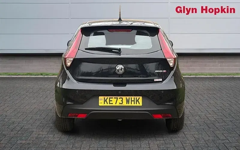 Used MG MG3 Exclusive 106 HP (77 kW) 2024 Black Hatchback