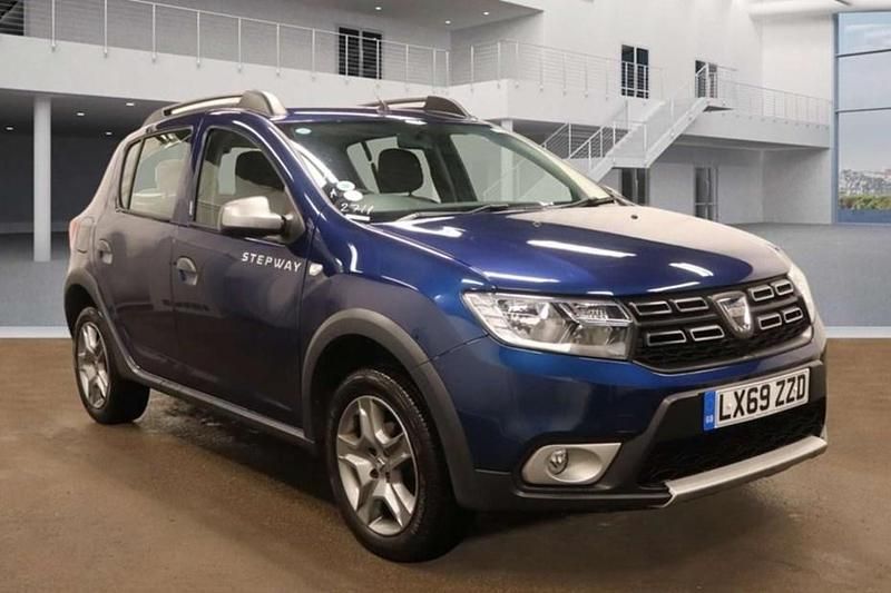 Used Dacia Sandero Essentiel 90 HP (66 kW) 2019