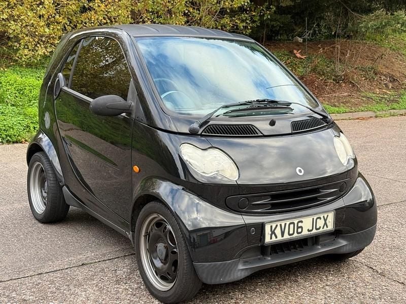 Black Used 2006 Smart ForTwo Coupé Pure Coupe | £1,650 (Super price) - Image 1/4