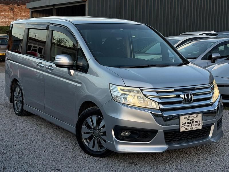 Silver Used 2012 Honda Stepwgn MPV | £9,495 (Fair price) - Image 1/3