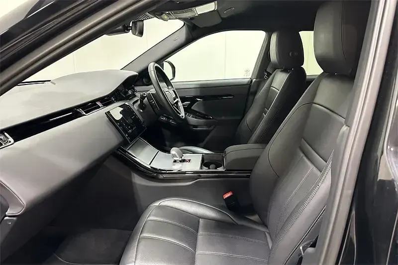 Used Land Rover Range Rover evoque S 201 HP (147 kW) 2024 Black SUV