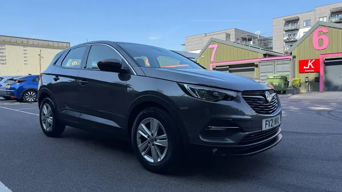 Used Vauxhall Grandland X S 130 HP (95 kW) 2021 Grey SUV