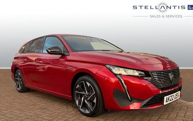 Used Peugeot 308 SW Allure Premium 179 HP (131 kW) 2022 Red Estate