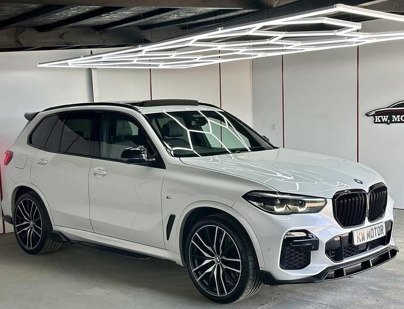 White Used 2019 BMW X5 M Sport SUV | £32,485 (Fair price) - Image 1/3