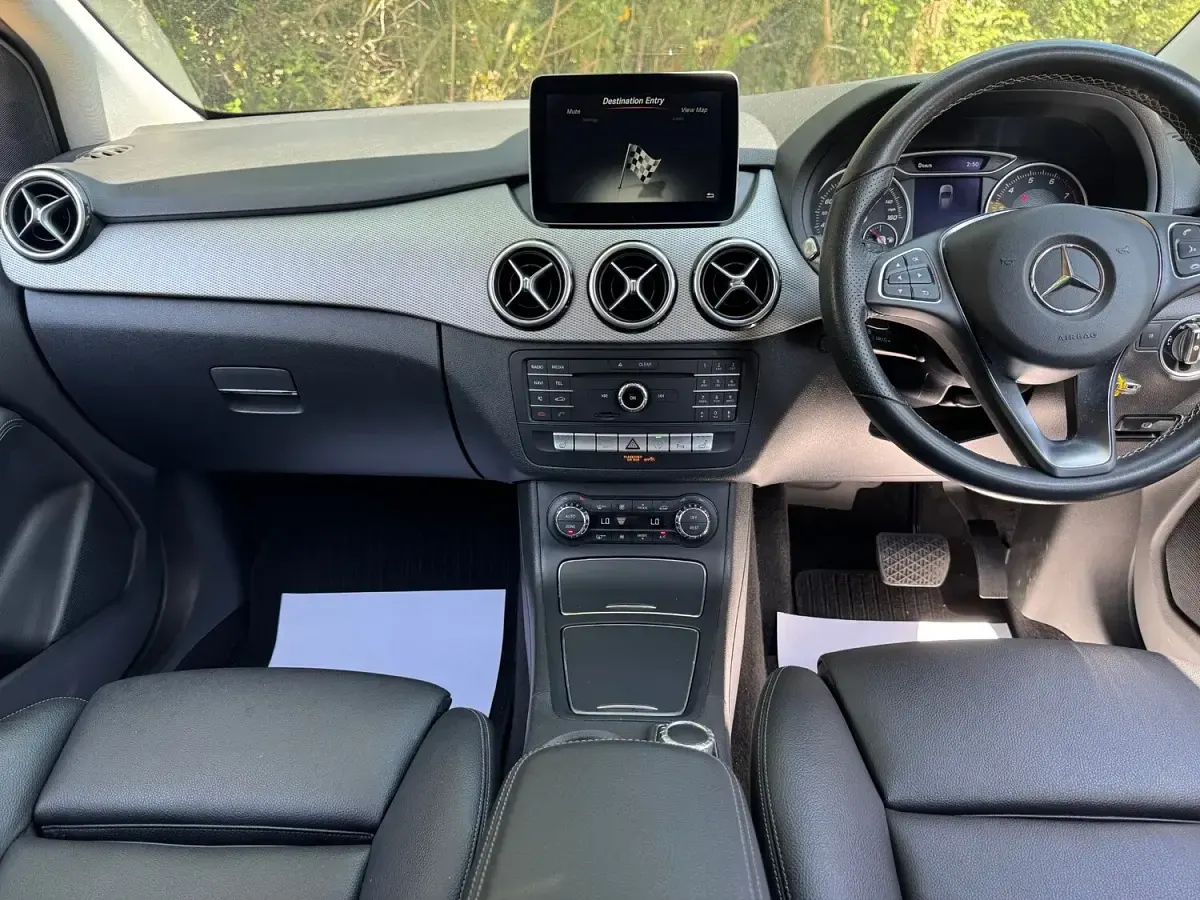 Used Mercedes B200 Executive 2017 Grey Hatchback