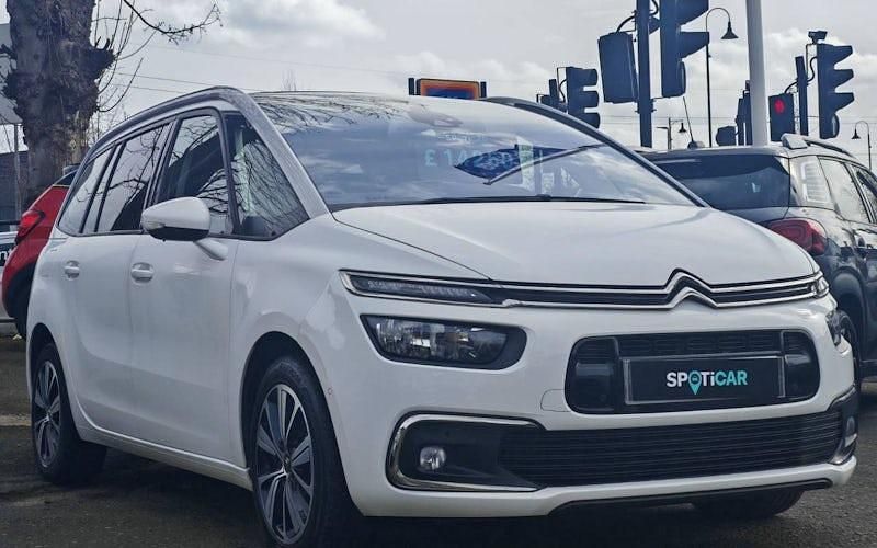 Used Citroën C4 SpaceTourer Flair 131 HP (96 kW) 2019 White MPV