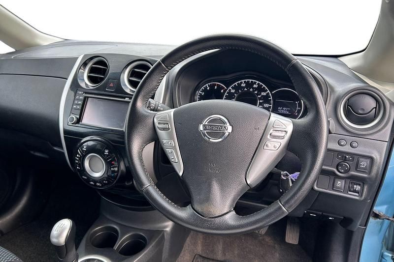 Used Nissan Note Acenta Premium 90 HP (66 kW) 2014 Blue Hatchback