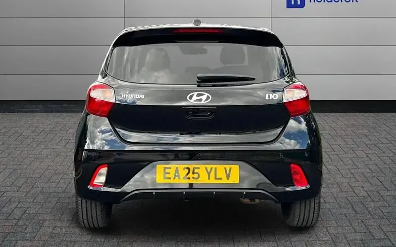 Used Hyundai i10 Premium 63 HP (46 kW) 2026 Hatchback