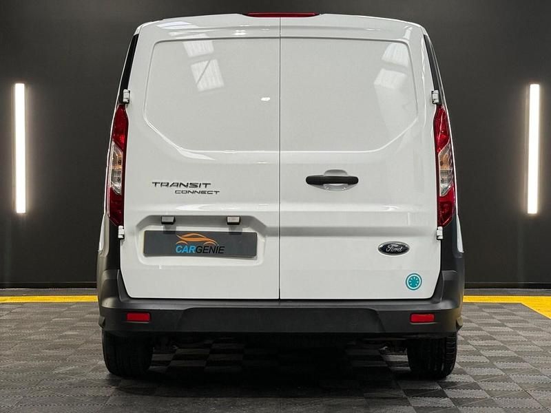 Used Ford Transit Connect 75 HP (55 kW) 2021 White MPV