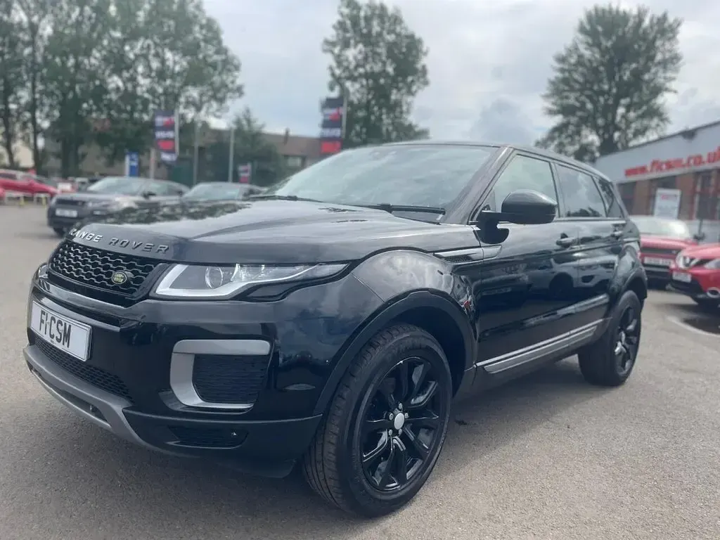 Used Land Rover Range Rover evoque SE 150 HP (110 kW) 2017 Black SUV