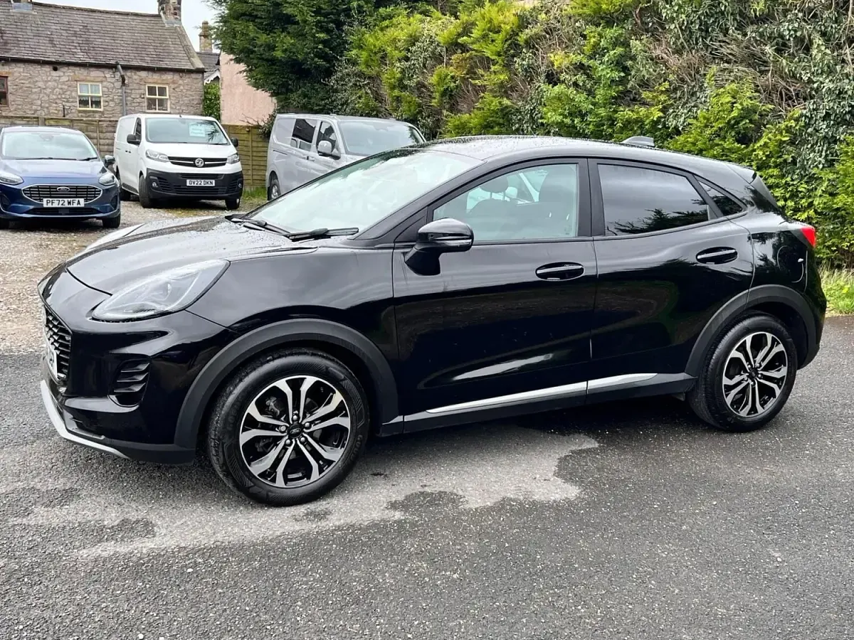 Used Ford Puma Titanium 125 HP (91 kW) 2024 Black SUV