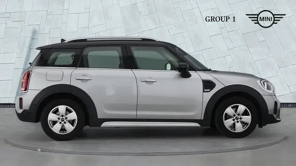 Used Mini Cooper Countryman Classic 134 HP (98 kW) 2023 Silver SUV