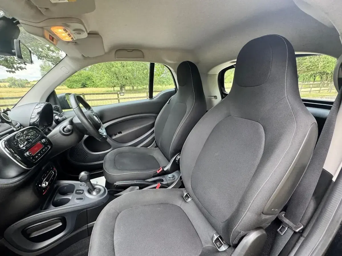 Used Smart ForTwo Coupé Passion 71 HP (52 kW) 2018 Black Coupe