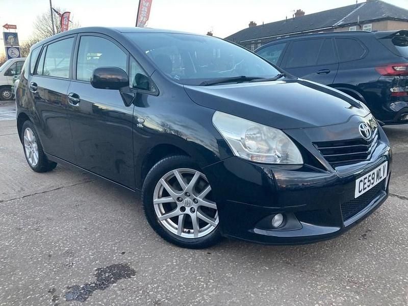 Used Toyota Verso 150 HP (110 kW) 2009 Black MPV