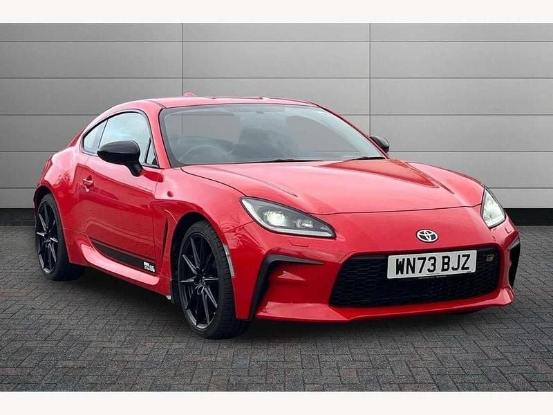 Red Used 2023 Toyota GR86 Coupe | £31,999 (Fair price) - Image 1/3