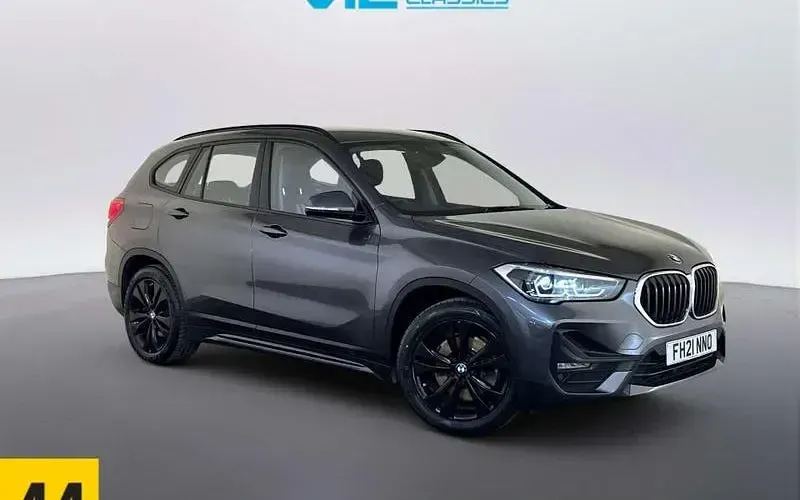 Usado BMW X1 Sport Line 220 HP (161 kW) 2021 SUV