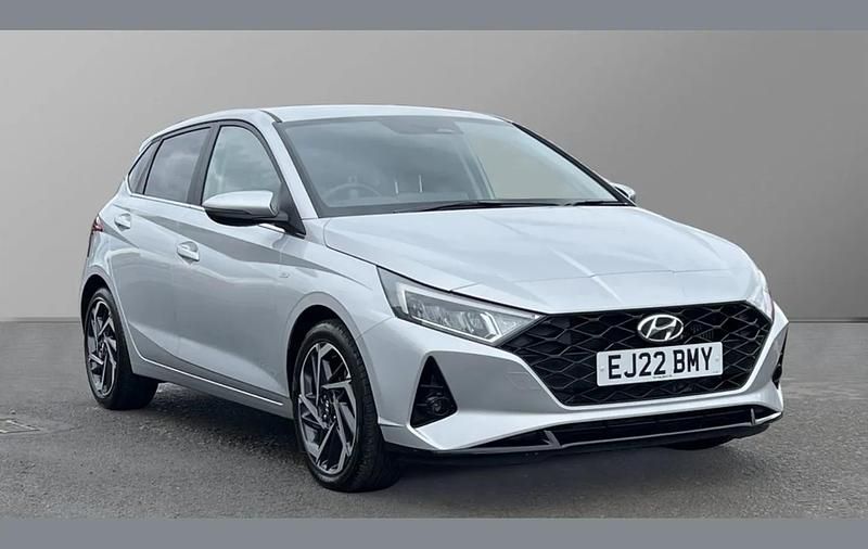 Silver Used 2022 Hyundai i20 Premium Hatchback | £15,150 (Fair price) - Image 1/4