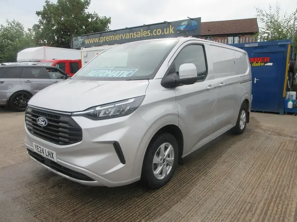 Used Ford Transit Custom Limited 136 HP (100 kW) 2024 Silver Van